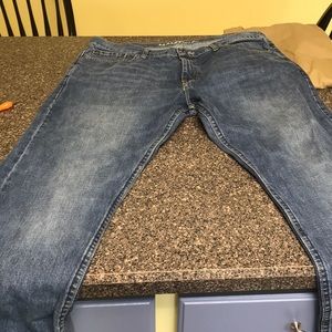 Nautica jeans size 38x32 relaxed fit